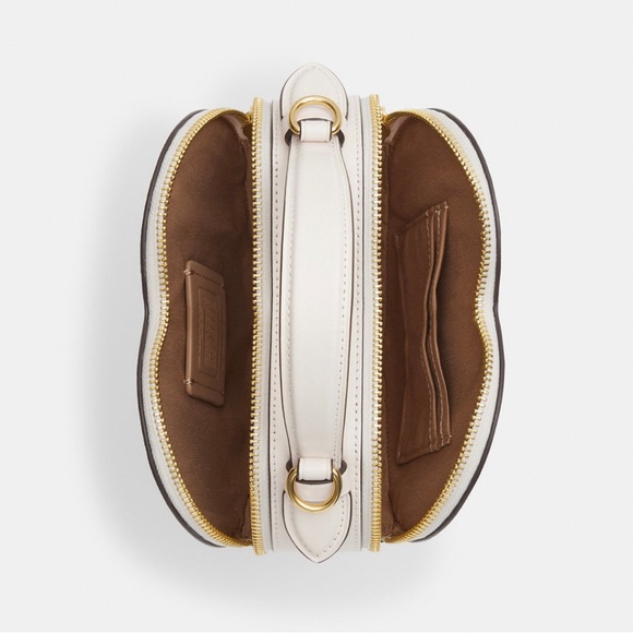 💕New Coach Heart Crossbody CP021 Signature Canvas Pink Print - Picture 4 of 8